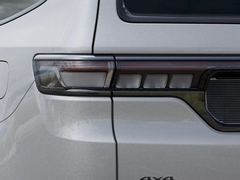 New 2026 Jeep Grand Wagoneer Limited AWD/4WD image 9