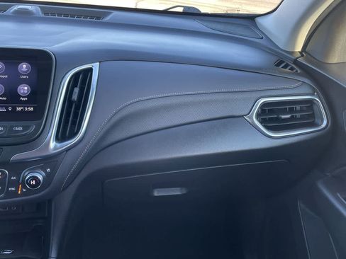 Used 2021 Chevrolet Equinox Premier image 16