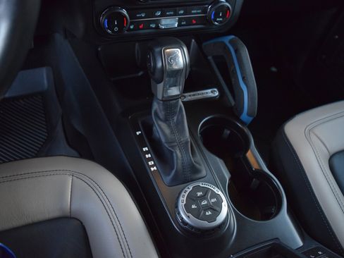 Certified 2022 Ford Bronco Wildtrak image 15