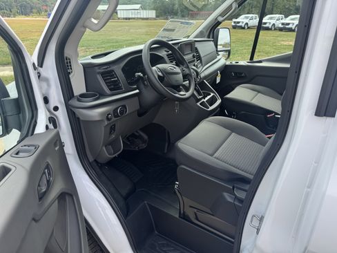 New 2025 Ford Transit 250 148 Medium Roof w/ Load Area Protection Package image 10