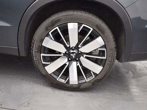 Used 2025 Mitsubishi Outlander SE image 37