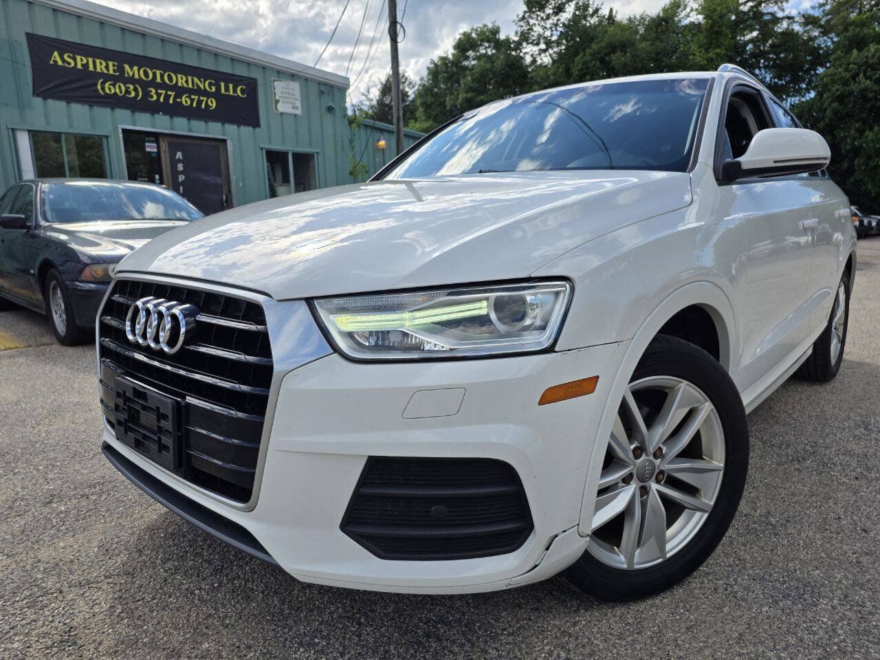 Used 2017 Audi Q3 2.0T Premium FWD image 2