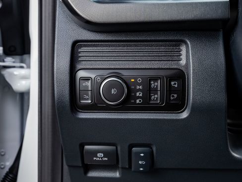 Used 2026 Ford F250 Platinum image 22