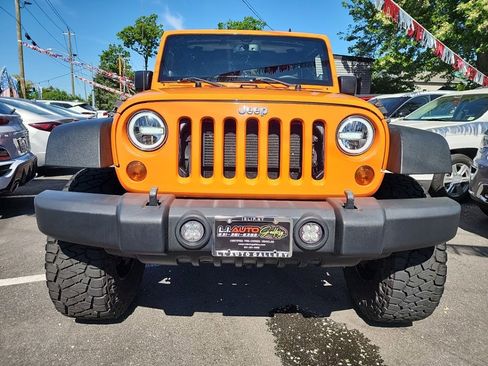 Used 2013 Jeep Wrangler Unlimited Sport AWD/4WD image 5