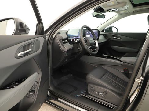 New 2026 Audi Q3 quattro 2.0T AWD/4WD image 14