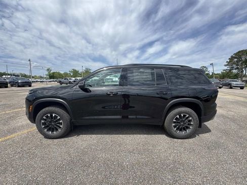 New 2026 Chevrolet Traverse Z71 w/ Driver Confidence Package AWD/4WD image 19