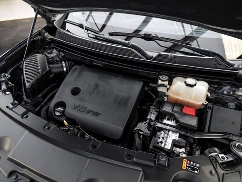 Used 2019 Chevrolet Traverse LT image 51