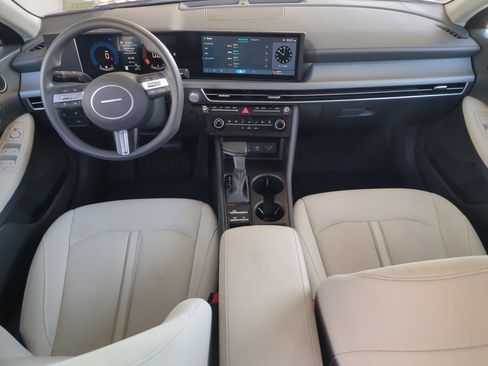 Certified 2025 Hyundai Sonata SE FWD image 17