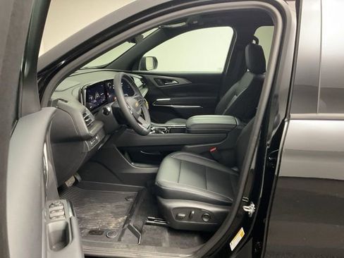 New 2026 Chevrolet Traverse LT w/ Sun and Wheel Package image 12