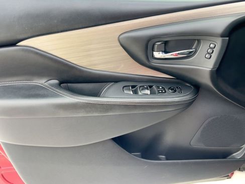 Used 2018 Nissan Murano Platinum image 13