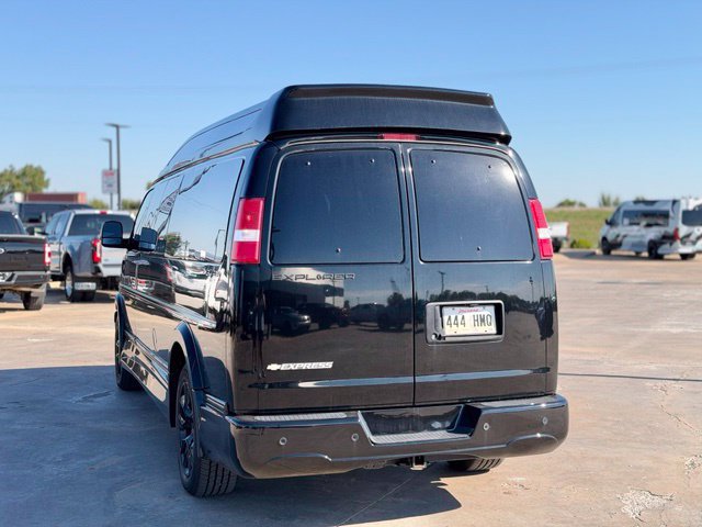 Used 2024 Chevrolet Express 2500 Extended w/ Driver Convenience Package RWD image 3