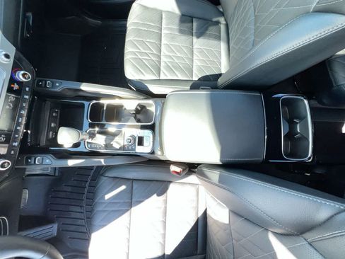 Used 2025 Kia Telluride EX X-Line AWD/4WD image 21