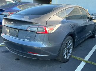 Used 2022 Tesla Model 3 Long Range video 2
