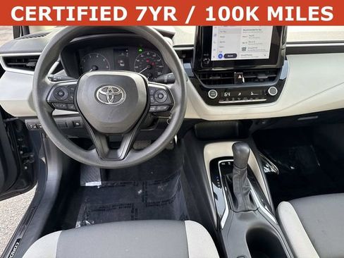 Used 2024 Toyota Corolla LE image 17