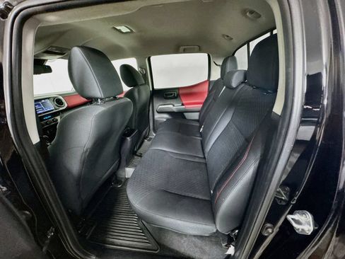 Certified 2023 Toyota Tacoma SR5 AWD/4WD image 20