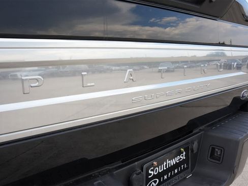 Used 2022 Ford F250 Platinum image 20