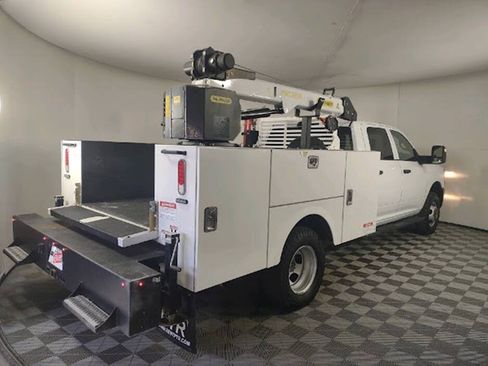 Used 2024 RAM 3500 Tradesman AWD/4WD image 9