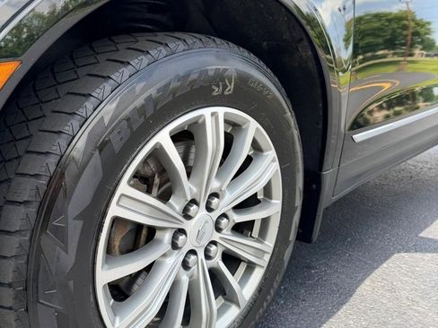Used 2017 Cadillac XT5 Luxury w/ Driver Awareness Package AWD/4WD image 20