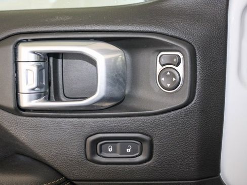 Certified 2021 Jeep Wrangler Unlimited Sahara image 10