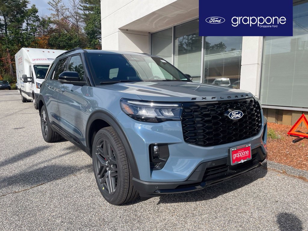 New 2027 Ford Explorer ST-Line w/ Premium Package AWD/4WD image 1