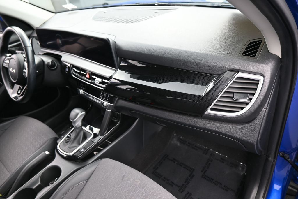 Used 2024 Kia Seltos S FWD image 43