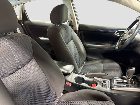 Used 2017 Nissan Sentra SR FWD image 22
