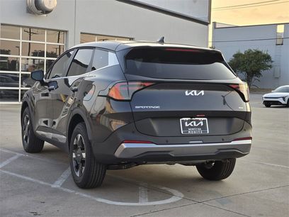 New 2026 Kia Sportage LX