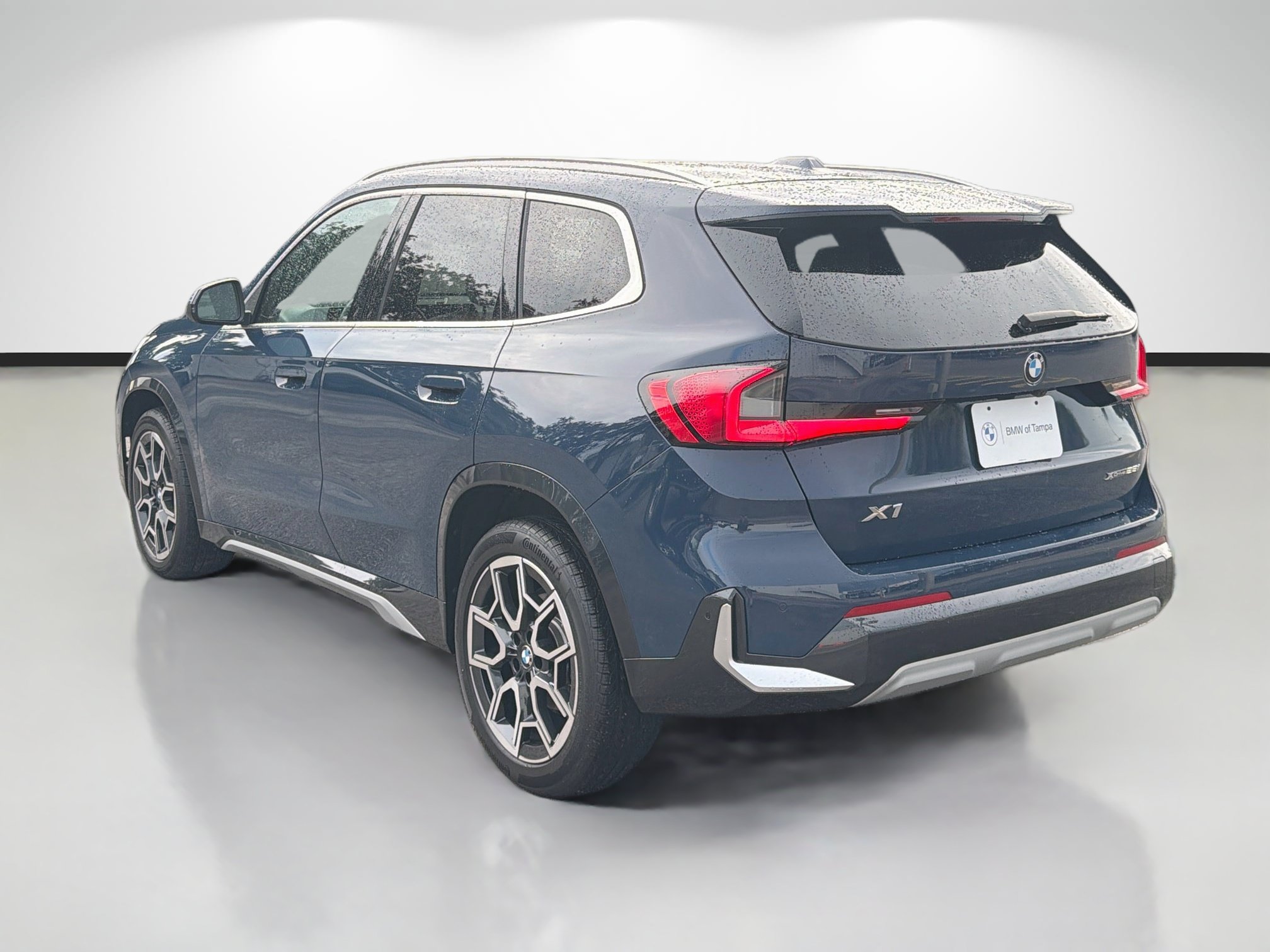 Used 2026 BMW X1 xDrive28i AWD/4WD image 5