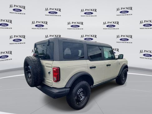 New 2026 Ford Bronco Big Bend w/ Black Diamond Package AWD/4WD image 5