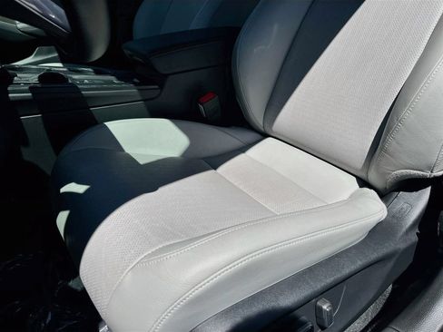 Used 2025 Honda Civic Sport Touring image 20