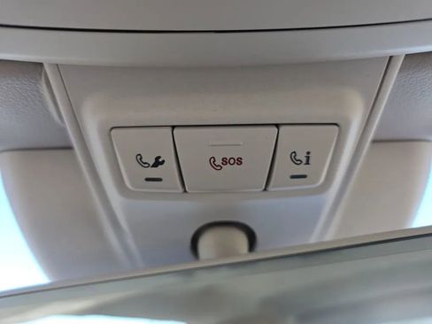 Used 2018 Mercedes-Benz E 400 E 400 Cabriolet 2D image 39