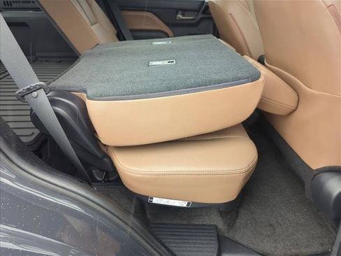 Certified 2025 Toyota 4Runner Limited AWD/4WD image 24