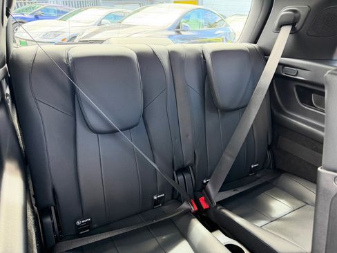 Used 2023 Mercedes-Benz EQB 300 4MATIC image 50