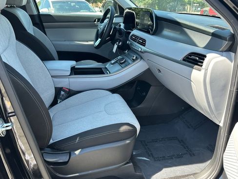 Used 2021 Hyundai Palisade SE AWD/4WD image 9