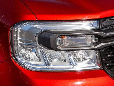 Used 2023 Ford Maverick XLT w/ Equipment Group 300A Standard image 4