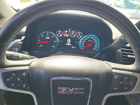 Used 2017 GMC Yukon SLT w/ Open Road Package RWD image 27