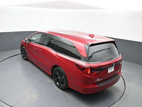 Certified 2023 Honda Odyssey Sport image 42