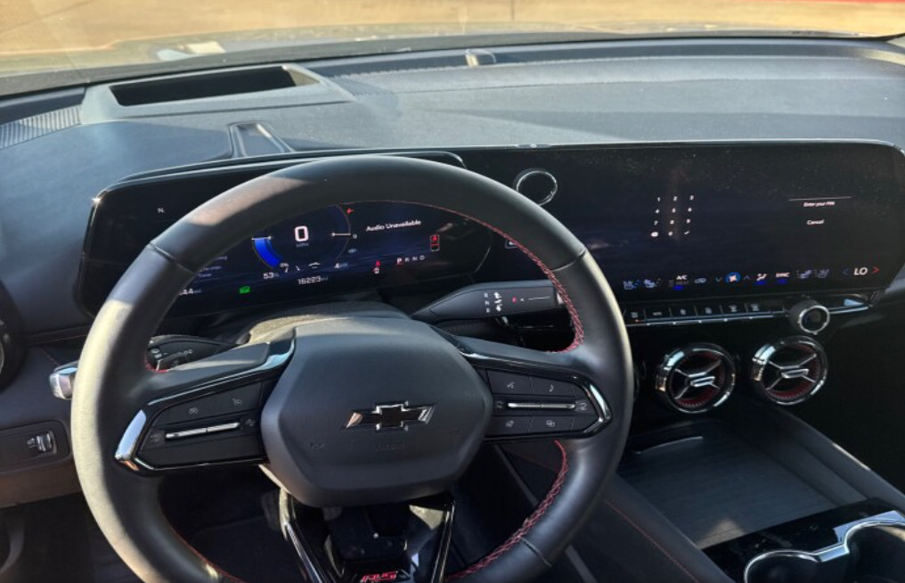 Used 2024 Chevrolet Blazer EV RS AWD/4WD image 6