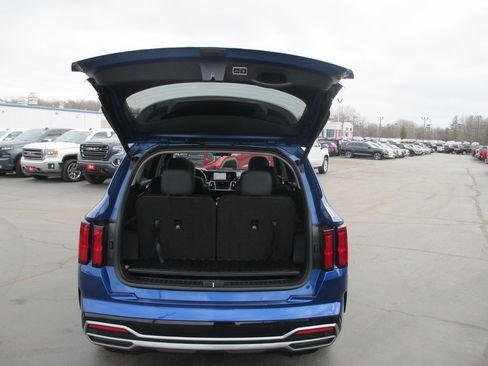 Used 2021 Kia Sorento SX image 7