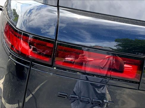 New 2026 Land Rover Range Rover Sport SE AWD/4WD image 5