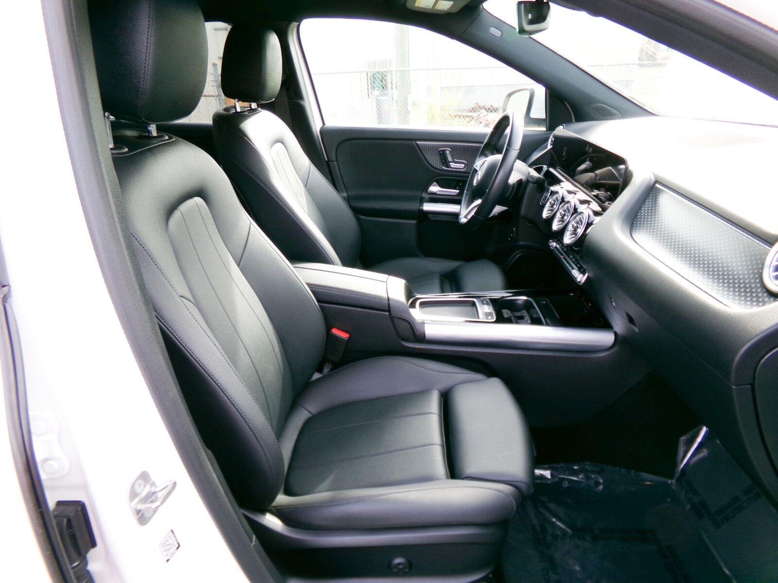 Used 2025 Mercedes-Benz GLA 250 image 15