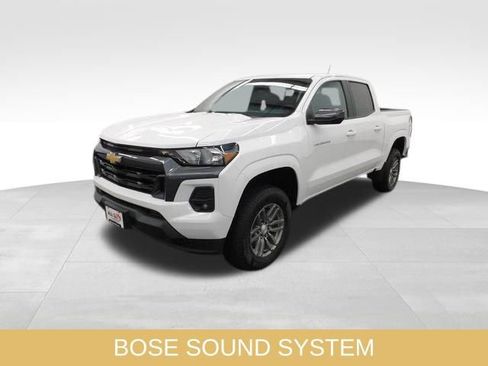 Used 2023 Chevrolet Colorado LT w/ LT Convenience Package II image 15