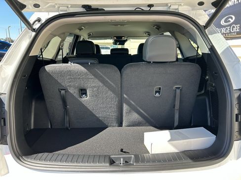 New 2026 Kia Sorento EX AWD/4WD image 14