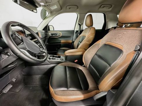 Used 2025 Ford Bronco Sport Outer Banks AWD/4WD image 4