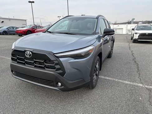 New 2026 Toyota Corolla Cross XLE image 1