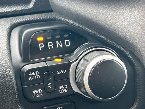 Used 2021 RAM 1500 Big Horn image 17