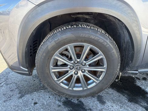 Used 2019 Lexus NX 300 FWD image 10