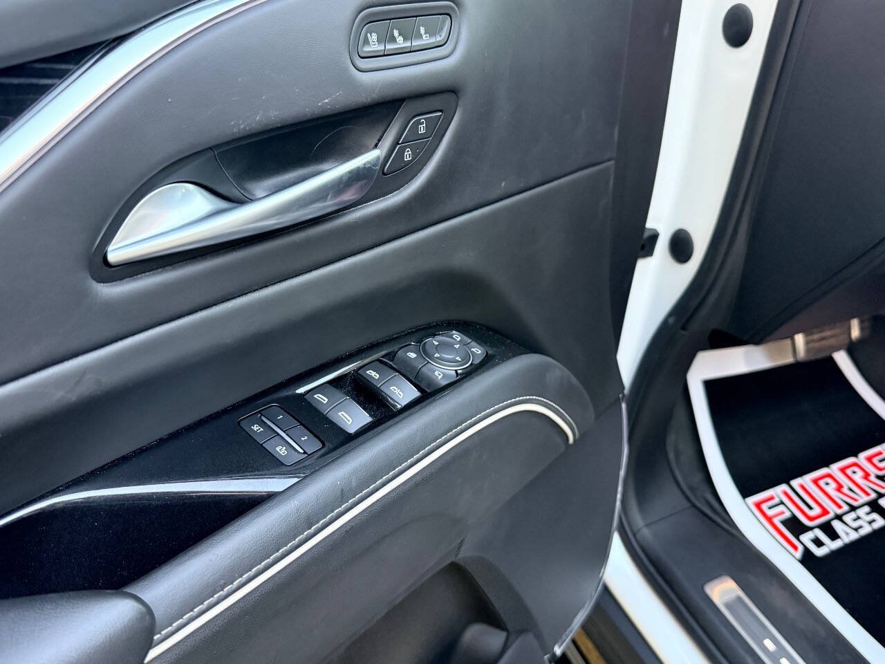 Used 2023 Cadillac Escalade V w/ LPO, Floor Liner Package AWD/4WD image 18