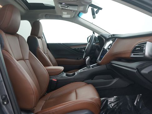 Used 2022 Subaru Outback Touring XT image 13