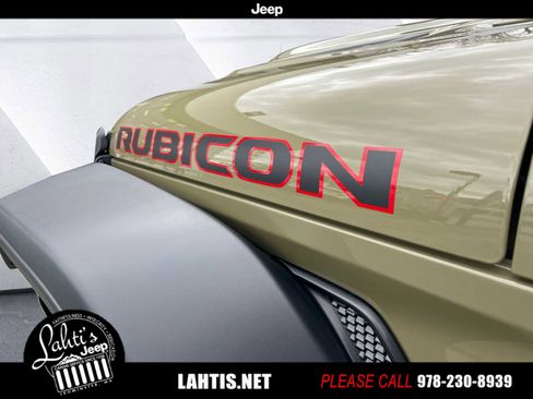 New 2025 Jeep Wrangler Unlimited Rubicon w/ Technology Group image 5